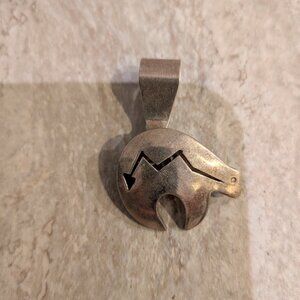 Vintage Navajo Sterling Silver Stamped Bear with Heartline Pendant 6.4g